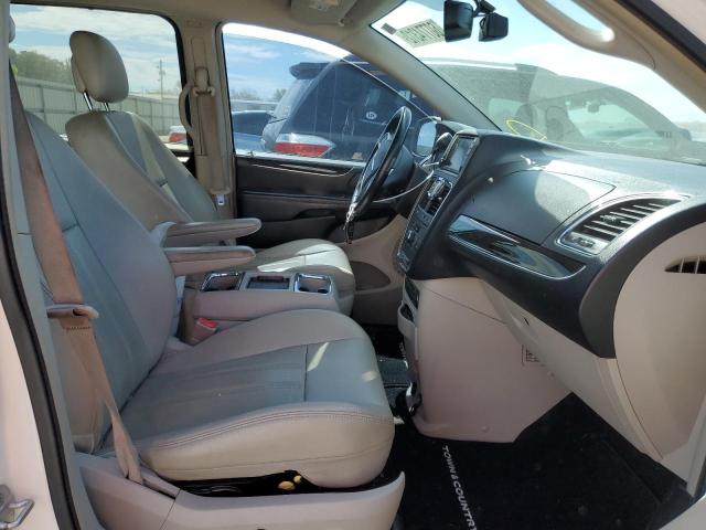 Photo 5 from auction – 2012 CHRYSLER TOWN & COU with VIN 2C4RC1CG9CR386943