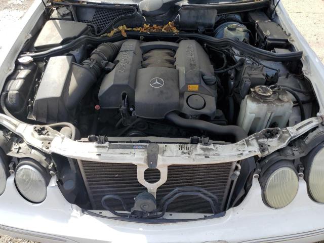 Photo 7 from auction – 2001 MERCEDES-BENZ E 320 with VIN WDBJF65J01B351051
