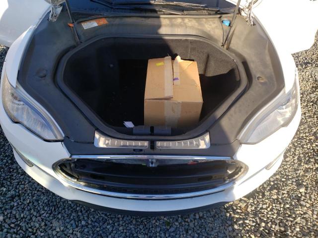 Photo 7 from auction – 2013 TESLA MODEL S with VIN 5YJSA1CN5DFP13325