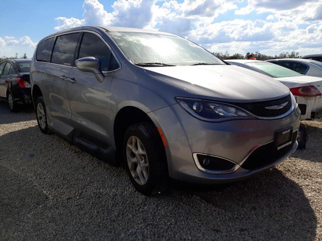 CHRYSLER PACIFICA T 2018 with VIN 2C4RC1FG1JR247284 - Photo from auction