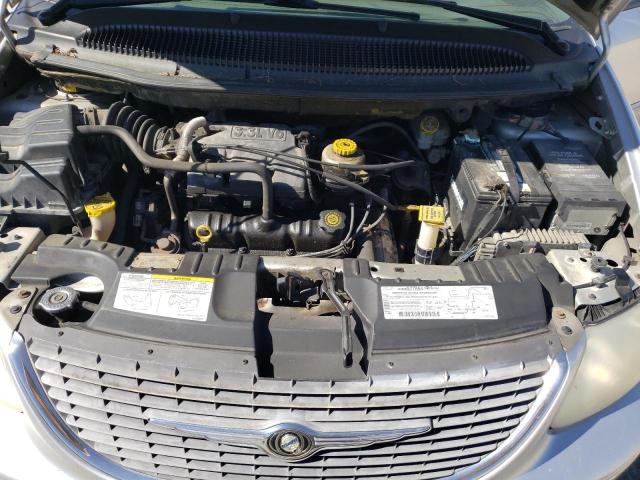 Photo 7 from auction – 2001 CHRYSLER TOWN & COU with VIN 2C8GP44311R412875