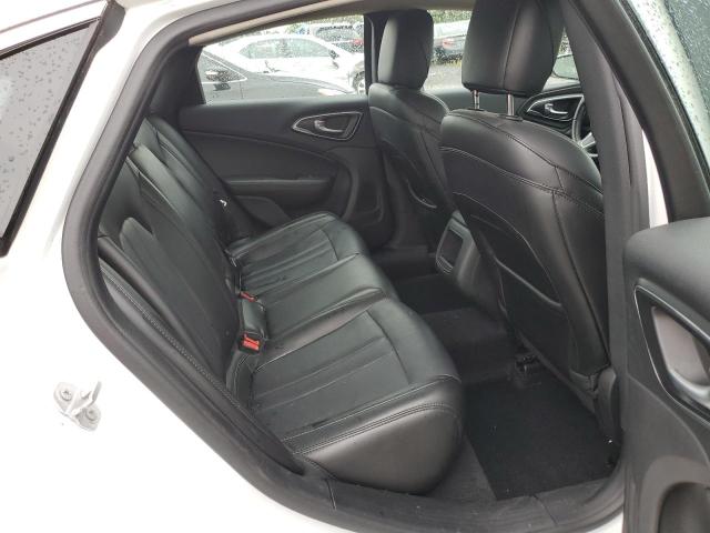 Photo 6 from auction – 2016 CHRYSLER 200 LIMITE with VIN 1C3CCCAB8GN188323