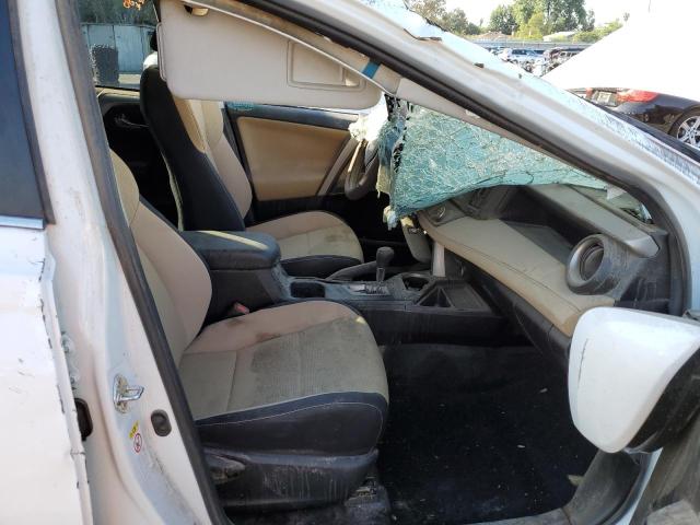 Photo 5 from auction – 2017 TOYOTA RAV4 XLE with VIN 2T3WFREV4HW401236