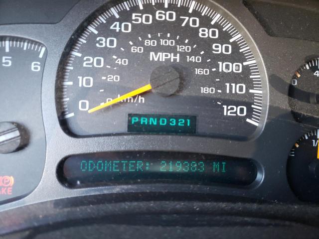 Photo 8 from auction – 2004 CHEVROLET SILVERADO with VIN 2GCEK19T941218368