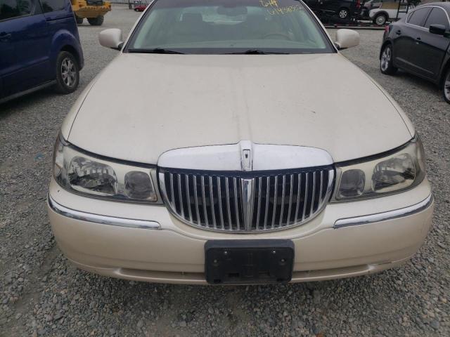Photo 9 from auction – 2002 LINCOLN TOWN CAR C with VIN 1LNHM85W02Y654063