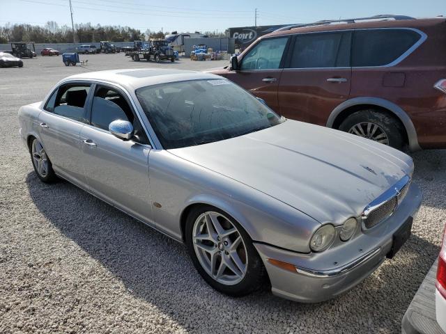 JAGUAR SUPER V8 2006 with VIN SAJWA82C26TH00403 - Photo from auction
