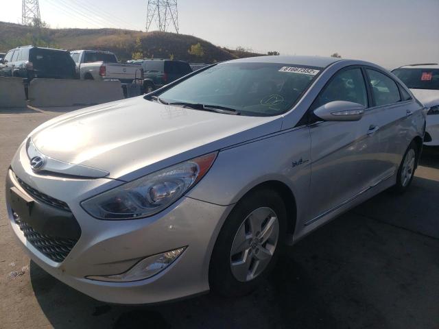 Photo 2 from auction – 2012 HYUNDAI SONATA HYB with VIN KMHEC4A42CA043237