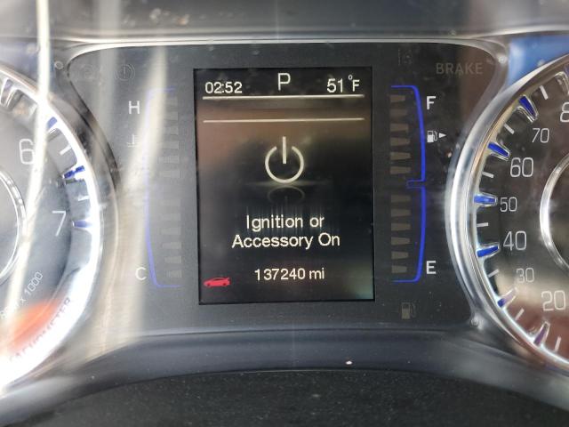 Photo 8 from auction – 2015 CHRYSLER 200 LIMITE with VIN 1C3CCCAB3FN598798