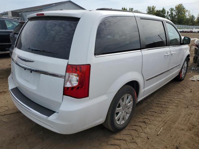 Photo 4 from auction – 2015 CHRYSLER TOWN & COU with VIN 2C4RC1BG7FR694473