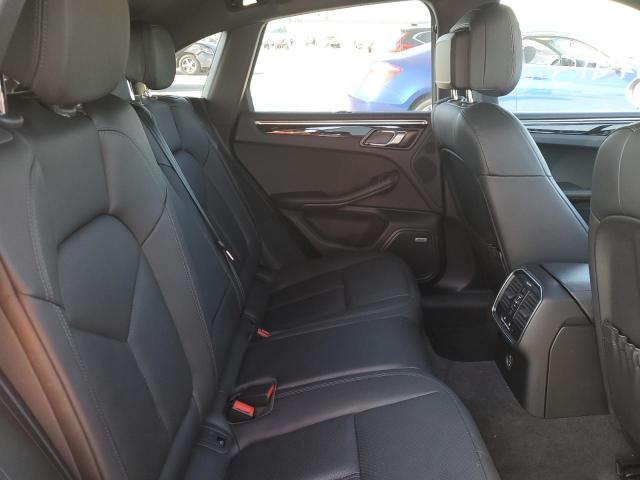 Photo 6 from auction – 2019 PORSCHE MACAN S with VIN WP1AB2A54KLB34370