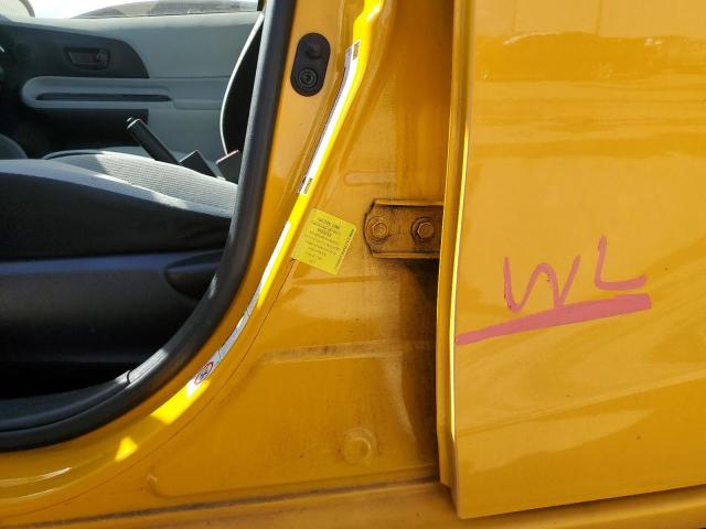 Photo 9 from auction – 2014 TOYOTA PRIUS C with VIN JTDKDTB31E1079900