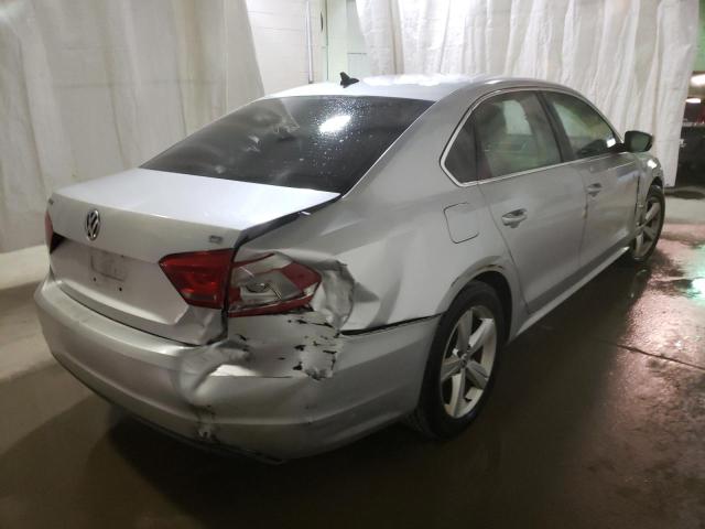Photo 4 from auction – 2012 VOLKSWAGEN PASSAT SE with VIN 1VWBH7A30CC077485