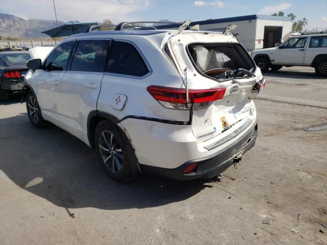 Photo 3 from auction – 2018 TOYOTA HIGHLANDER with VIN 5TDJZRFH9JS817980