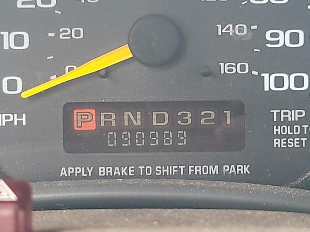 Photo 8 from auction – 2000 CHEVROLET EXPRESS G2 with VIN 1GBGG29R4Y1195778