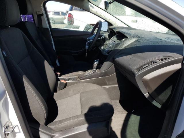 Foto 5 de la subasta – 2016 FORD FOCUS SE con VIN 1FADP3K27GL234275