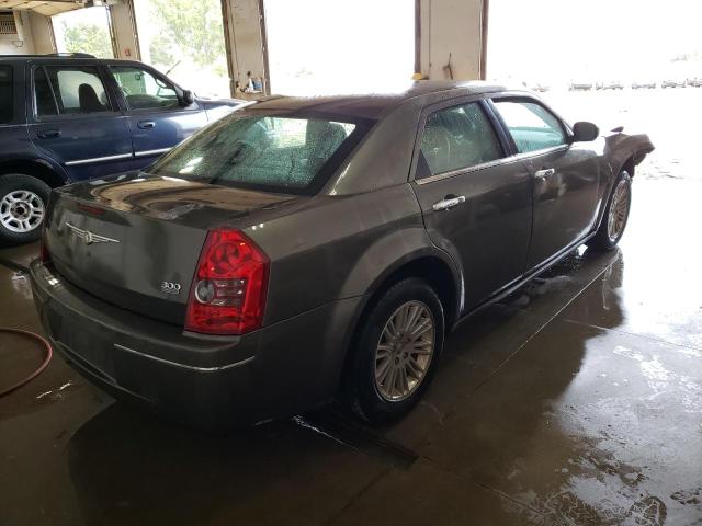 Photo 4 from auction – 2010 CHRYSLER 300 TOURIN with VIN 2C3CA4CD9AH132255