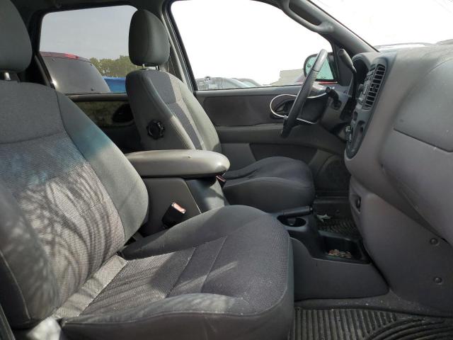 Photo 5 from auction – 2002 FORD ESCAPE XLT with VIN 1FMCU041X2KA67745