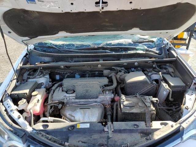 Photo 7 from auction – 2017 TOYOTA RAV4 XLE with VIN 2T3WFREV4HW401236