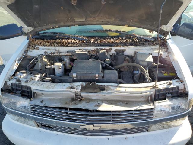 Photo 7 from auction – 2001 CHEVROLET ASTRO with VIN 1GNDM19W8YB183335