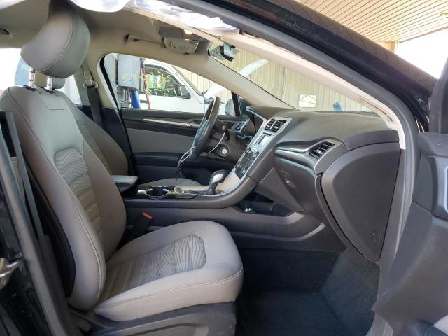 Photo 5 from auction – 2016 FORD FUSION S with VIN 3FA6P0G72GR222077