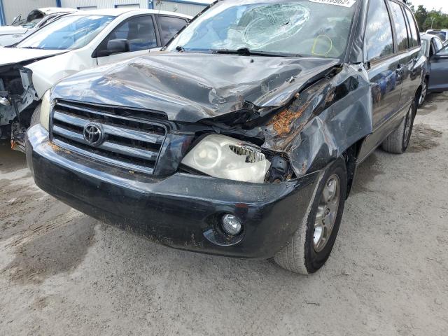 Photo 9 from auction – 2004 TOYOTA HIGHLANDER with VIN JTEGP21A040031103