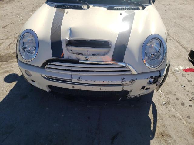 Photo 9 from auction – 2006 MINI COOPER S with VIN WMWRE33556TJ33844