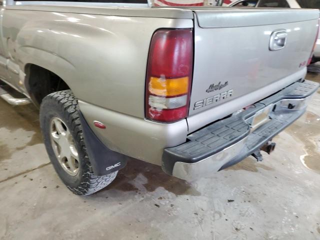 Photo 9 from auction – 2002 GMC SIERRA K15 with VIN 2GTFK69UX21314856