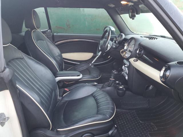 Photo 5 from auction – 2009 MINI COOPER with VIN WMWMS33569TY08141