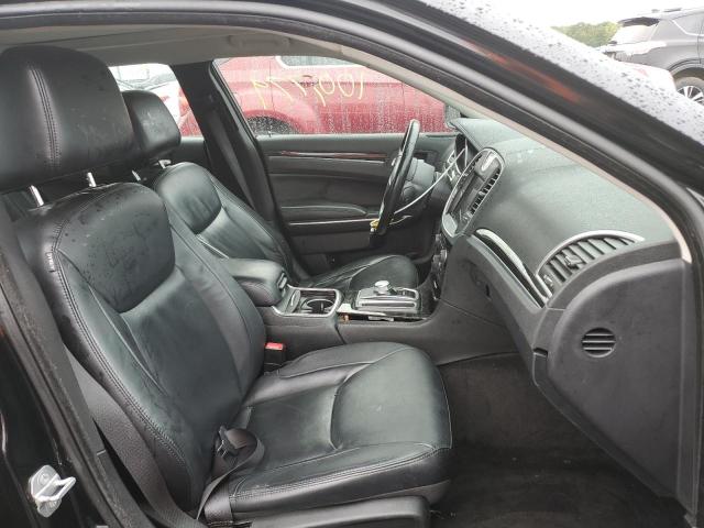 Photo 5 from auction – 2015 CHRYSLER 300 LIMITE with VIN 2C3CCAAG3FH810611