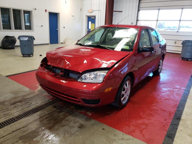 Photo 2 from auction – 2005 FORD FOCUS ZX4 with VIN 1FAFP34N15W176322