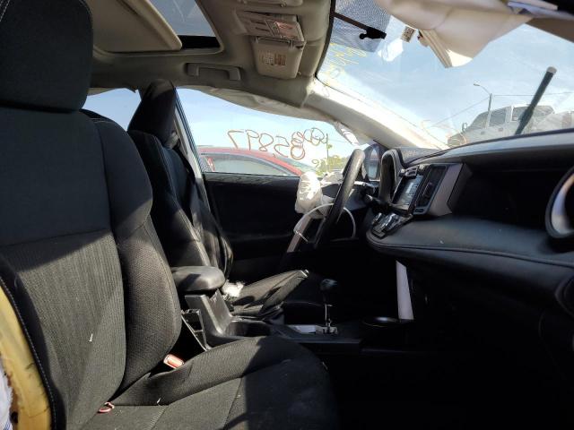 Photo 5 from auction – 2015 TOYOTA RAV4 XLE with VIN 2T3RFREV1FW282507