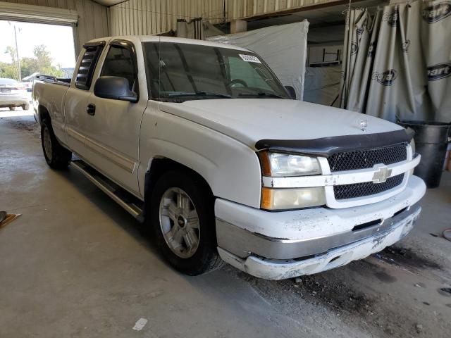 CHEVROLET SILVERADO 2004 with VIN 2GCEC19T341254392 - Photo from auction