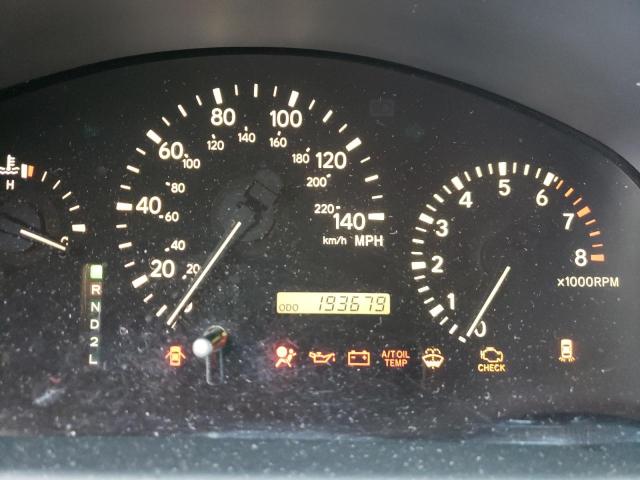 Photo 8 from auction – 2002 LEXUS RX 300 with VIN JTJHF10U520277298