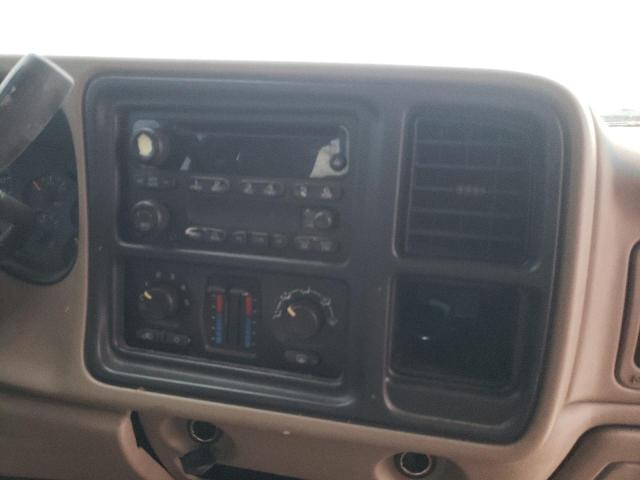 Photo 9 from auction – 2006 CHEVROLET SILVERADO with VIN 1GCEC19T06Z110261