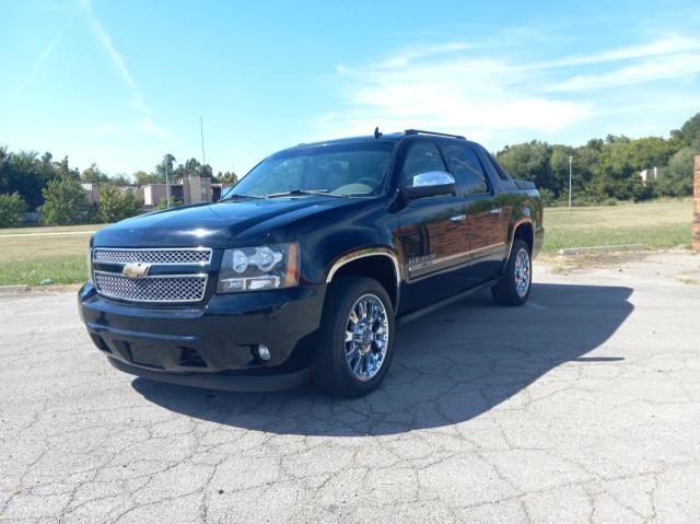 Photo 2 from auction – 2010 CHEVROLET AVALANCHE with VIN 3GNVKGE0XAG263912