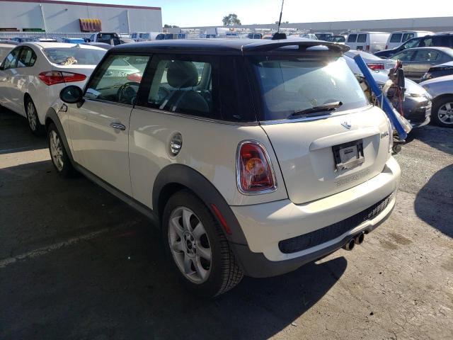 Photo 3 from auction – 2010 MINI COOPER S with VIN WMWMF7C51ATZ72722