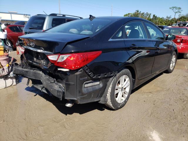 Photo 4 from auction – 2013 HYUNDAI SONATA GLS with VIN 5NPEB4AC6DH803789