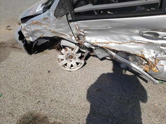 Photo 9 from auction – 2006 CHRYSLER TOWN & COU with VIN 2A8GP54L86R651105