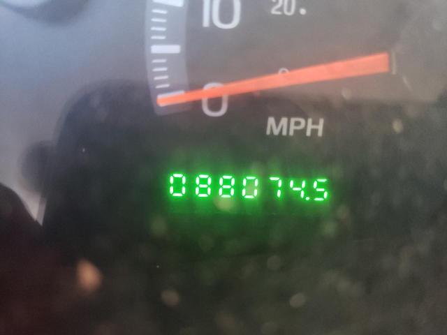 Photo 8 from auction – 2002 FORD F150 with VIN 2FTRX18W72CA98621