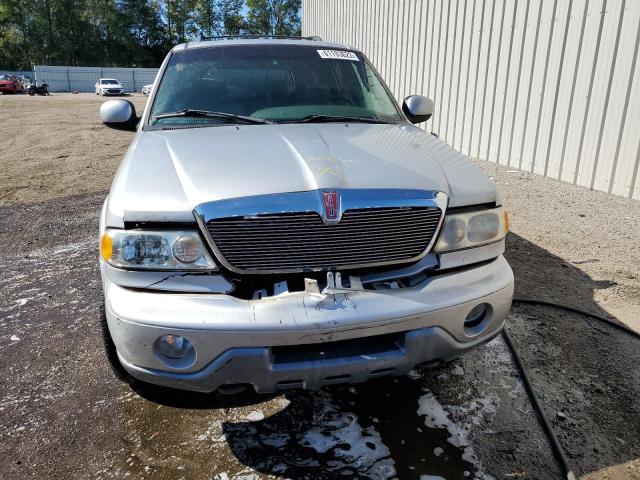 Photo 7 from auction – 2000 LINCOLN NAVIGATOR with VIN 5LMFU28A4YLJ22001