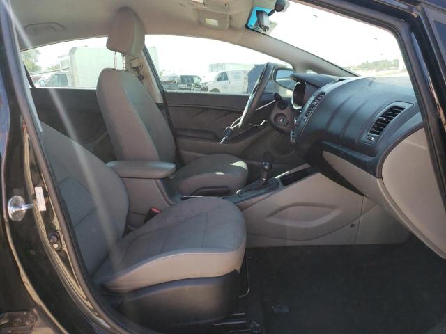 Photo 5 from auction – 2016 KIA FORTE LX with VIN KNAFX4A64G5501256