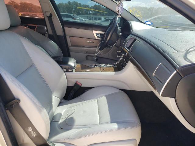 Photo 5 from auction – 2013 JAGUAR XF with VIN SAJWA0ES0DPS74329