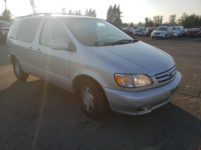 Photo 1 from auction – 2002 TOYOTA SIENNA LE with VIN 4T3ZF13C52U452686