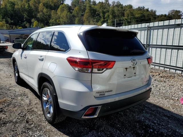 Photo 3 from auction – 2017 TOYOTA HIGHLANDER with VIN 5TDDZRFHXHS453690