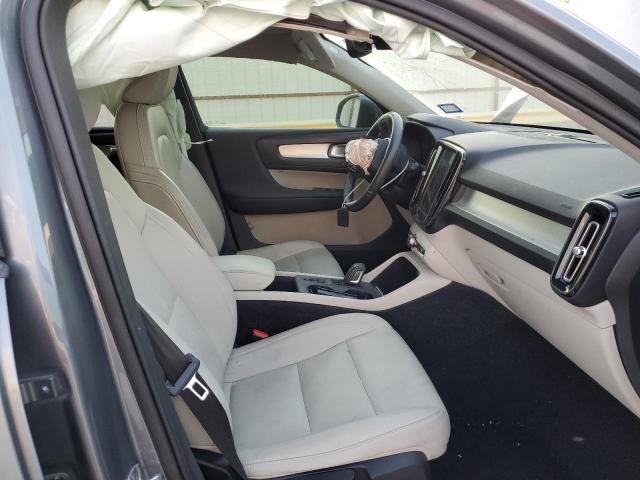 Photo 5 from auction – 2019 VOLVO XC40 T5 MO with VIN YV4162UK7K2051977