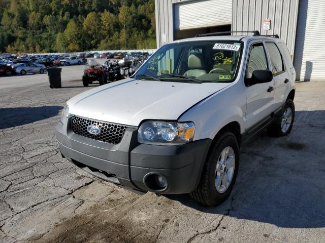 Photo 2 from auction – 2005 FORD ESCAPE XLT with VIN 1FMYU93195KD27679