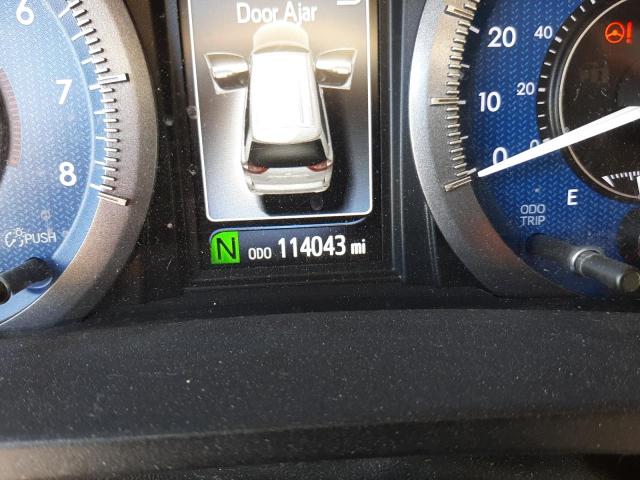 Photo 8 from auction – 2015 TOYOTA SIENNA XLE with VIN 5TDYK3DC7FS601138