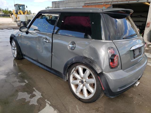 Photo 3 from auction – 2004 MINI COOPER S with VIN WMWRE33444TD79582