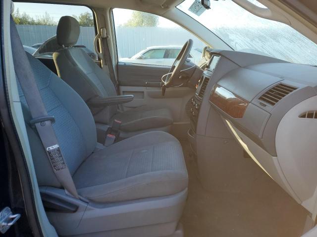 Photo 5 from auction – 2008 CHRYSLER TOWN & COU with VIN 2A8HR44H08R696417