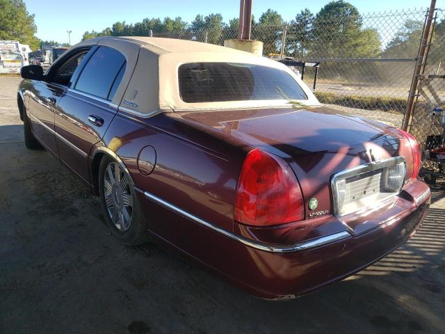 Photo 3 from auction – 2004 LINCOLN TOWN CAR U with VIN 1LNHM83W94Y604445